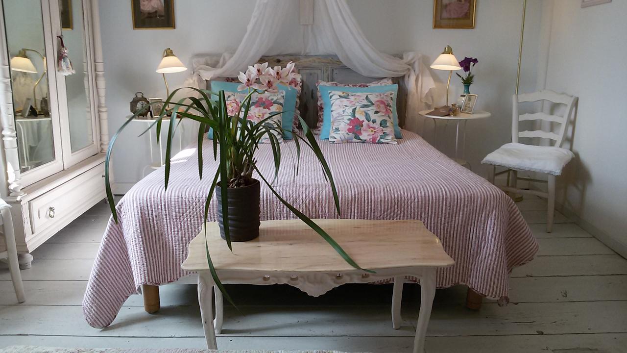 L'Ile Aux Mimosas Bed and Breakfast Tautavel Eksteriør billede