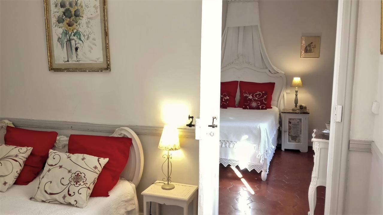 L'Ile Aux Mimosas Bed and Breakfast Tautavel Eksteriør billede