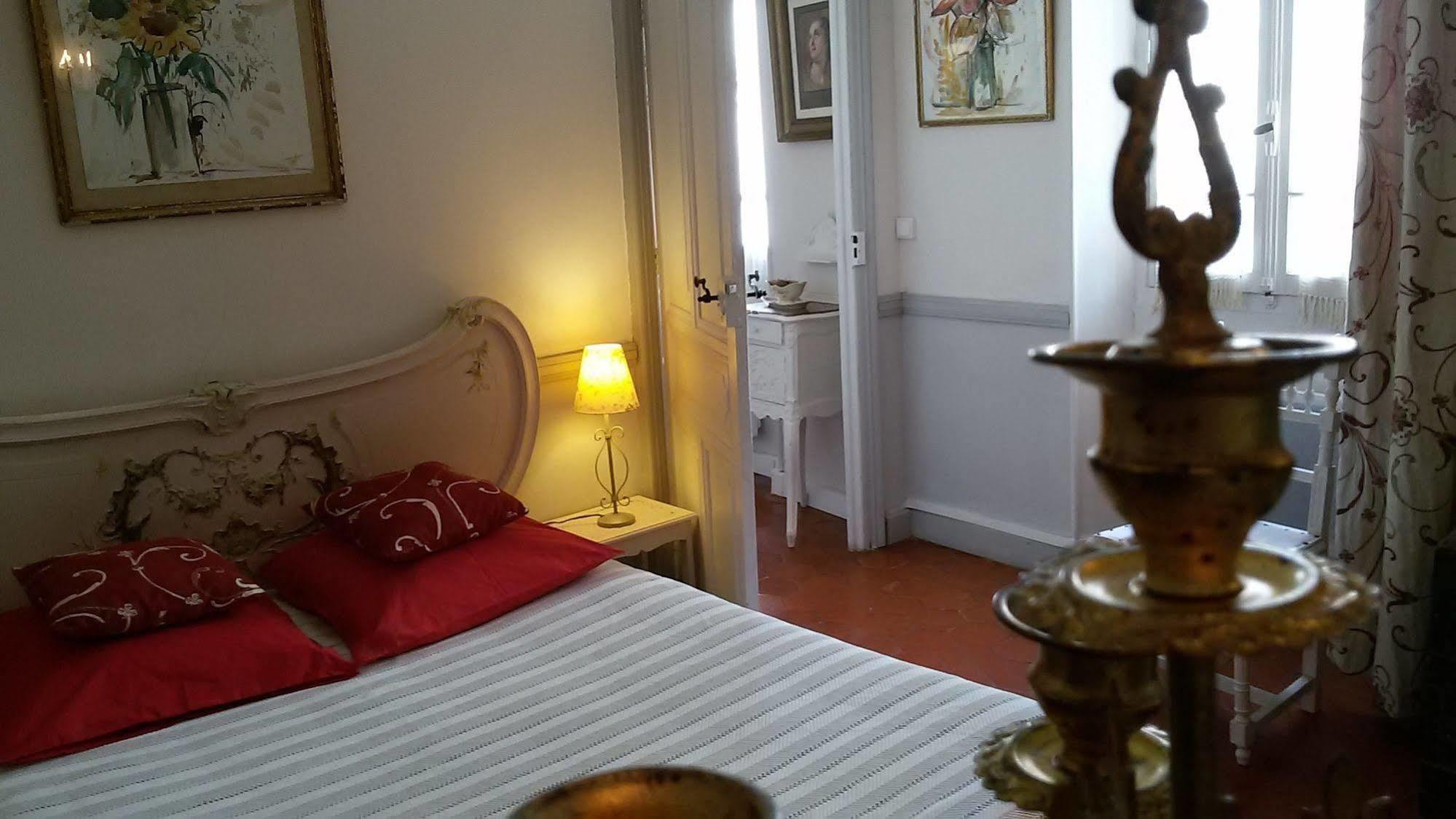 L'Ile Aux Mimosas Bed and Breakfast Tautavel Eksteriør billede