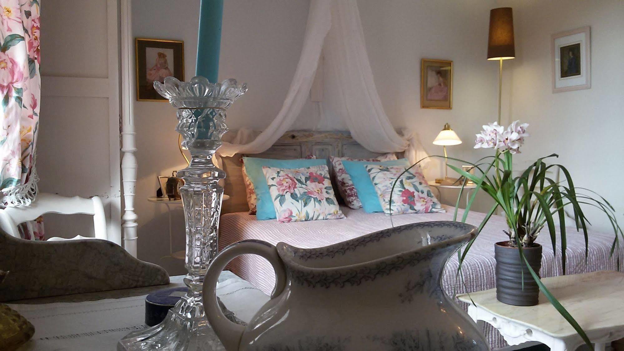 L'Ile Aux Mimosas Bed and Breakfast Tautavel Eksteriør billede